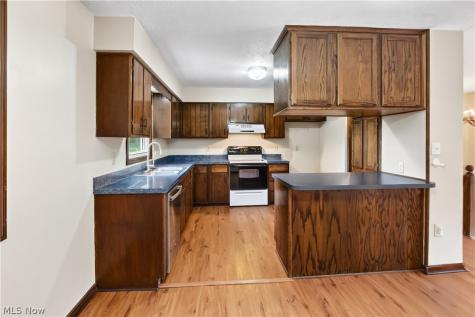 448 Fernwood Avenue Wadsworth OH 44281
