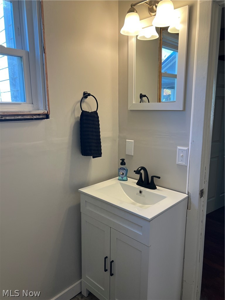 2018 W 10th Street Ashtabula OH 44004