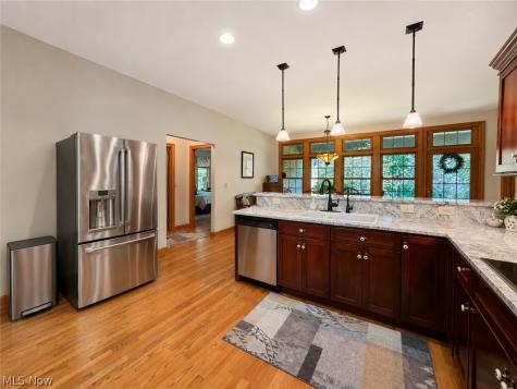 9010 Diagonal Road Streetsboro OH 44241