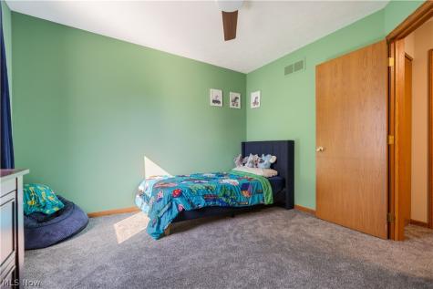 3746 Wickham Street NW Uniontown OH 44685