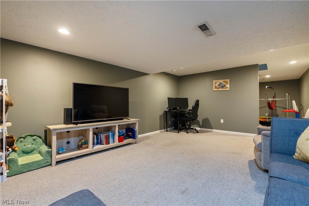 3746 Wickham Street NW Uniontown OH 44685