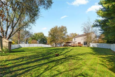 3746 Wickham Street NW Uniontown OH 44685