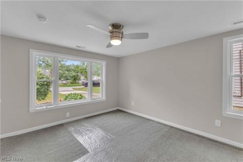 33910 Jennison Street Eastlake OH 44095