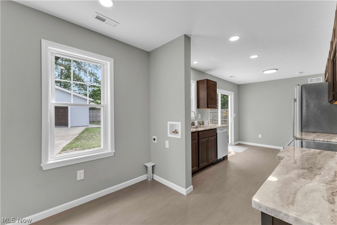 33910 Jennison Street Eastlake OH 44095