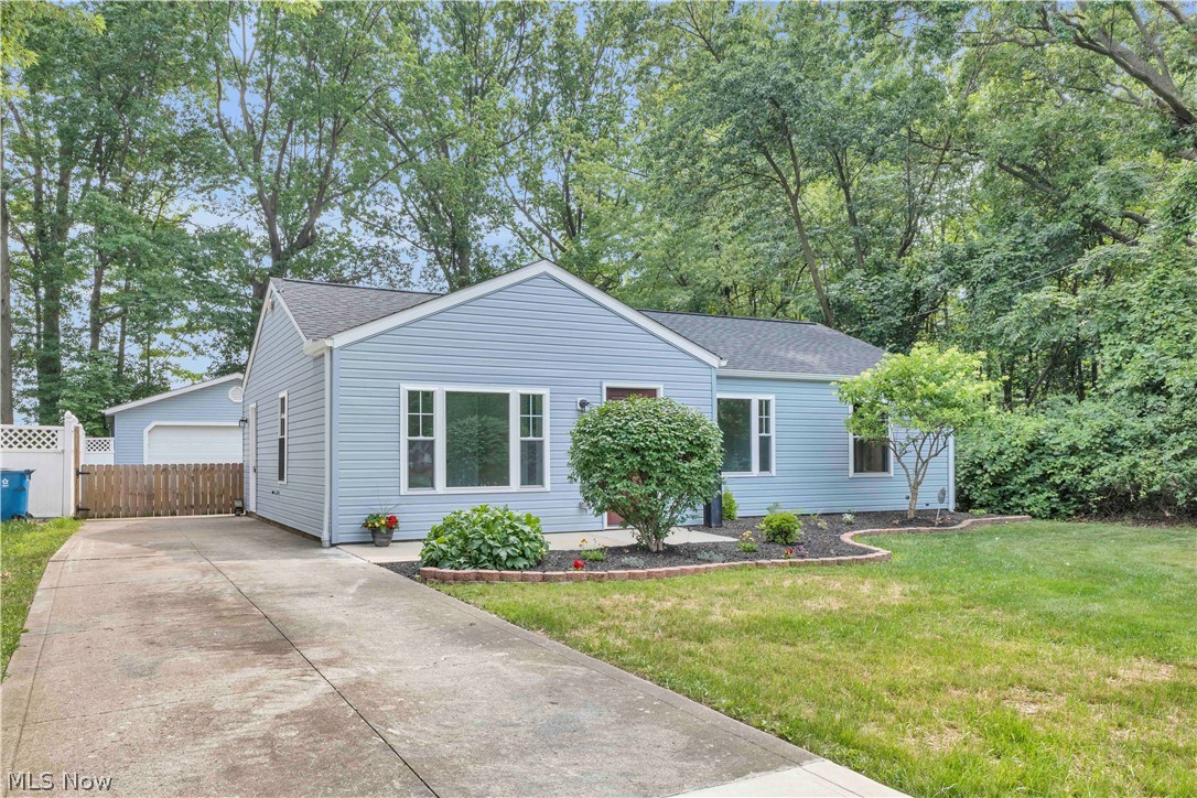 33910 Jennison Street Eastlake OH 44095