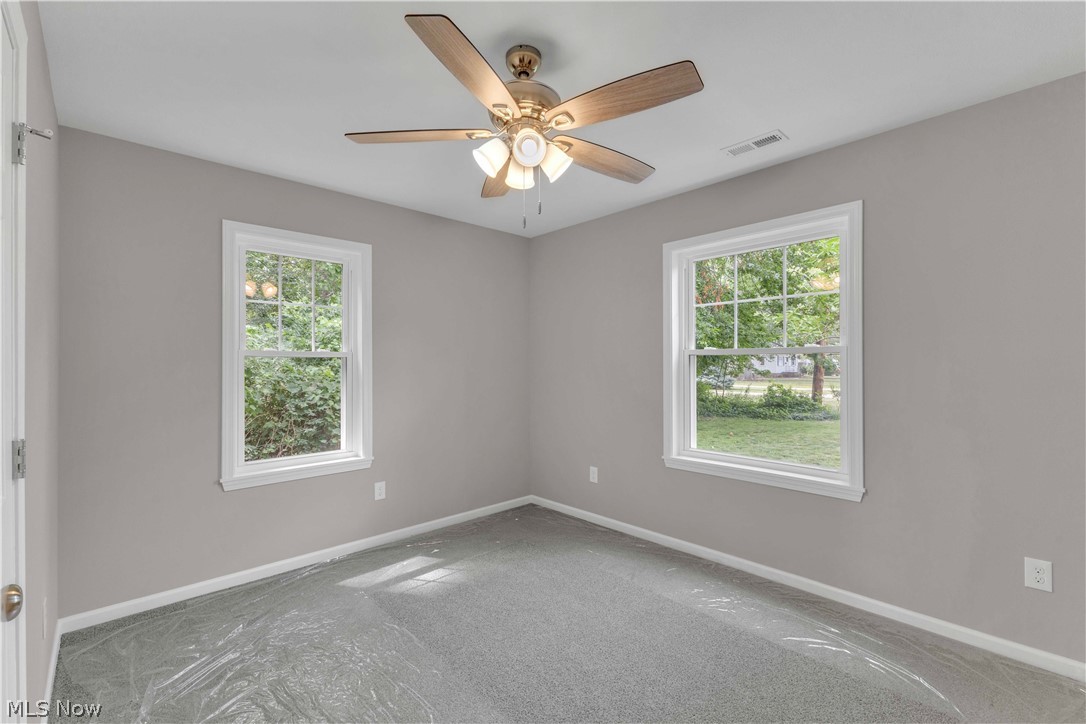 33910 Jennison Street Eastlake OH 44095