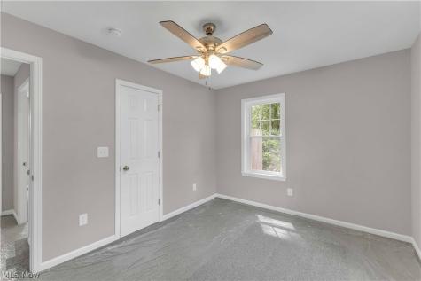 33910 Jennison Street Eastlake OH 44095