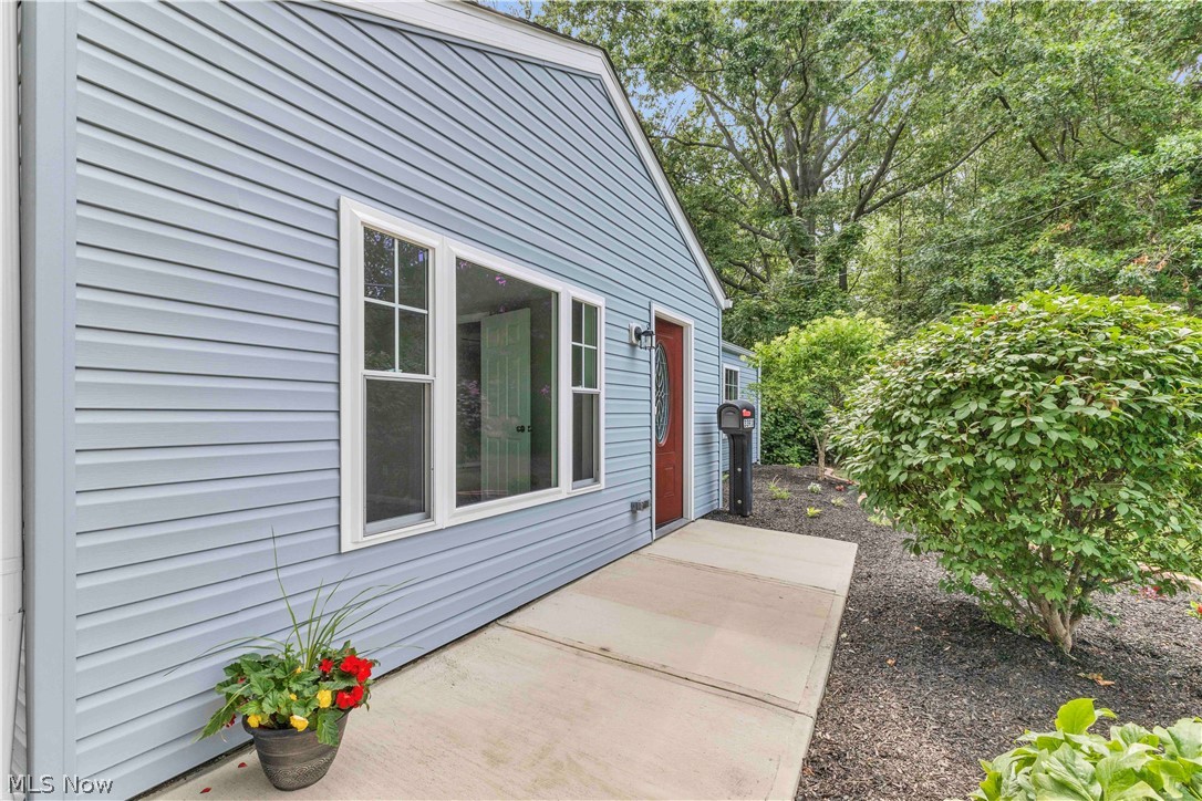 33910 Jennison Street Eastlake OH 44095