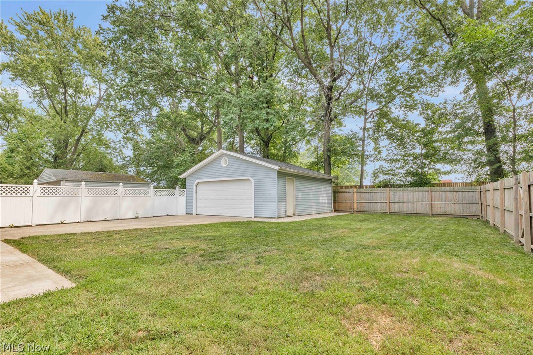 33910 Jennison Street Eastlake OH 44095