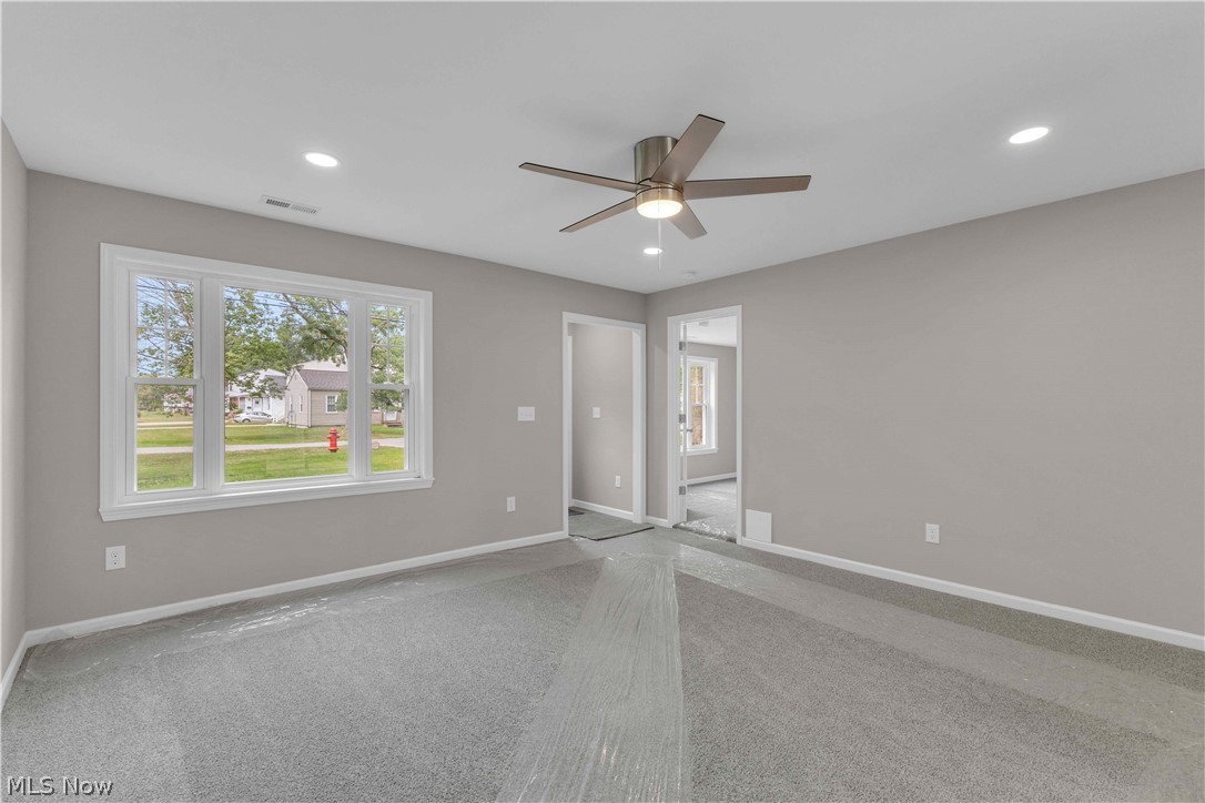 33910 Jennison Street Eastlake OH 44095
