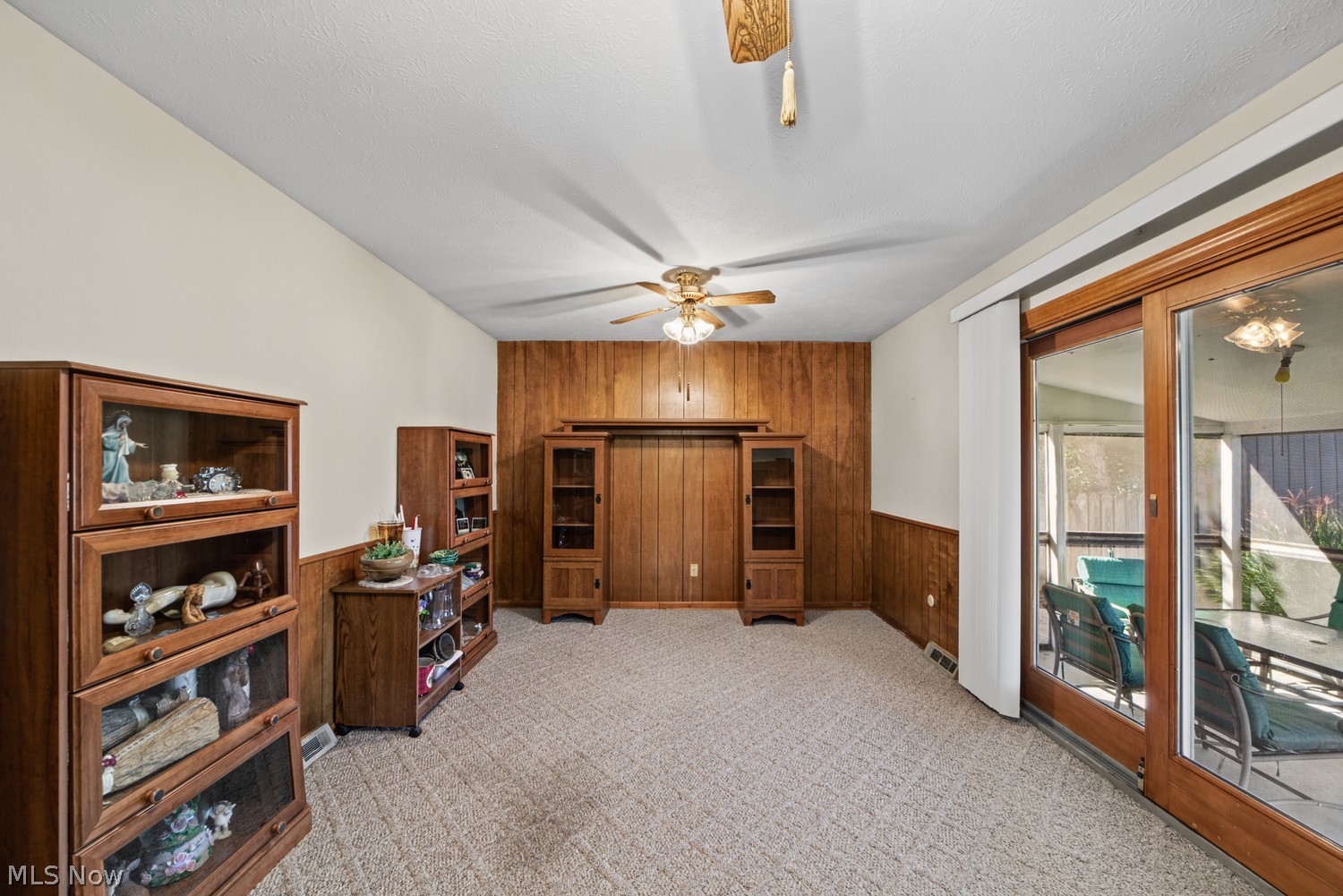 6214 Middlebrook Boulevard Brook Park OH 44142
