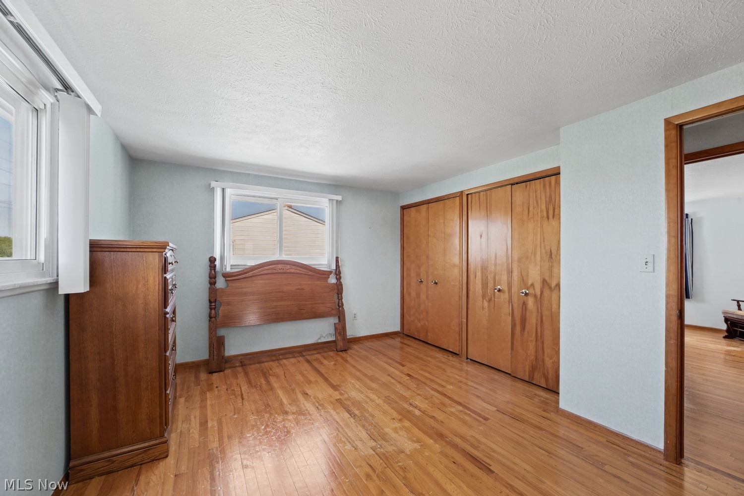 6214 Middlebrook Boulevard Brook Park OH 44142