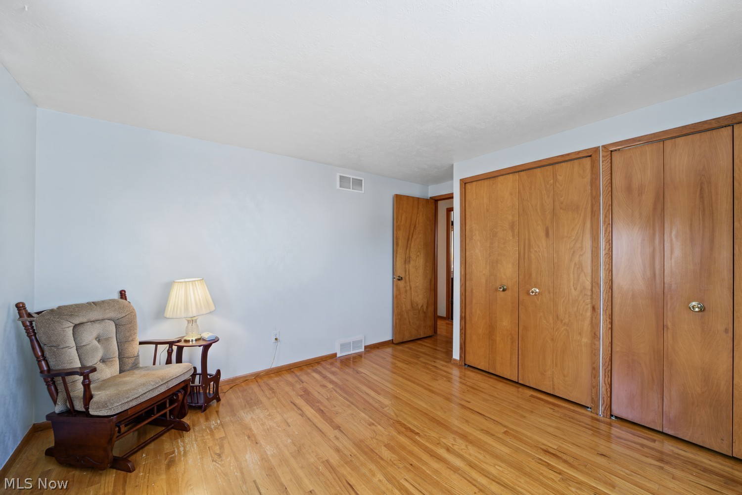 6214 Middlebrook Boulevard Brook Park OH 44142