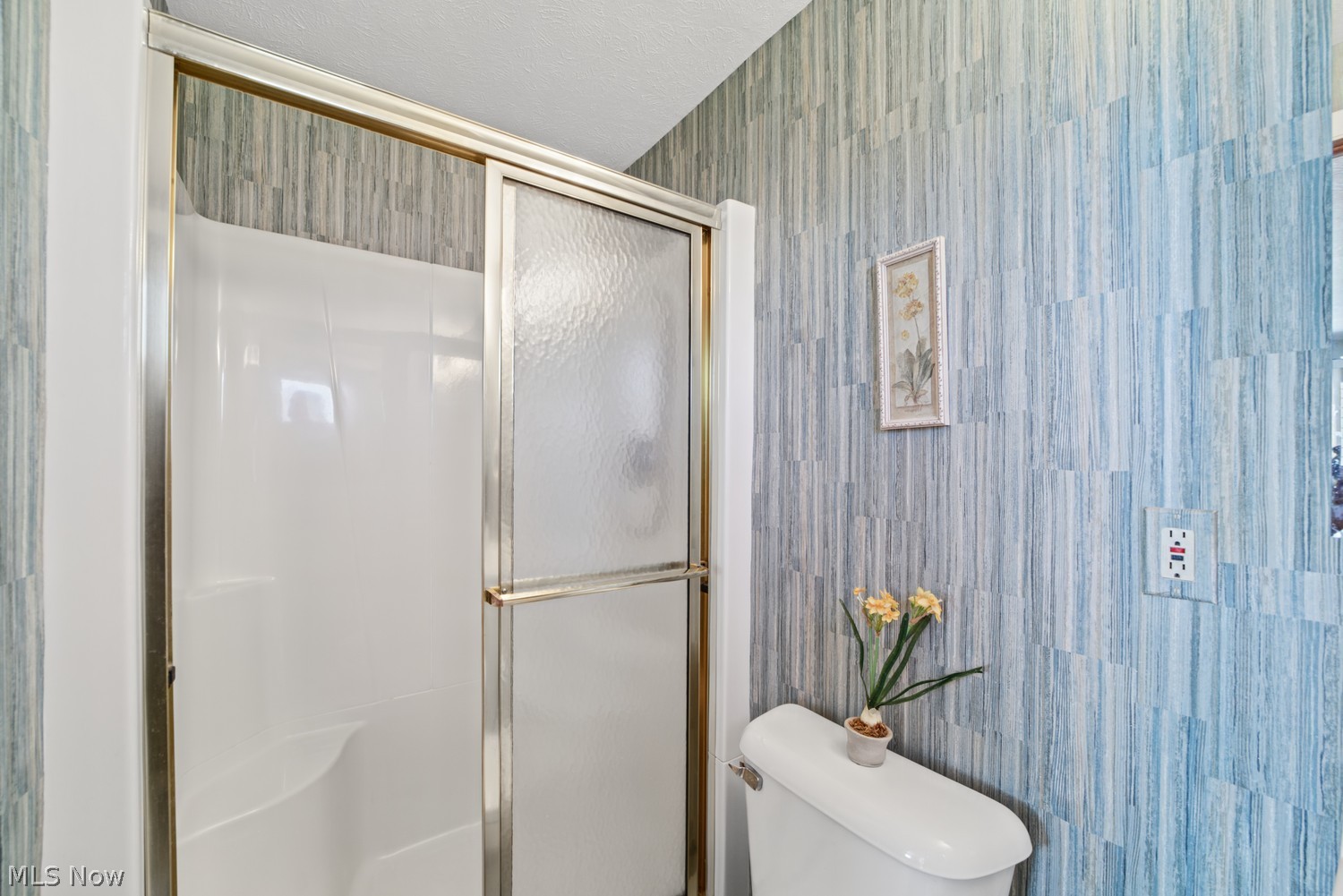 6214 Middlebrook Boulevard Brook Park OH 44142