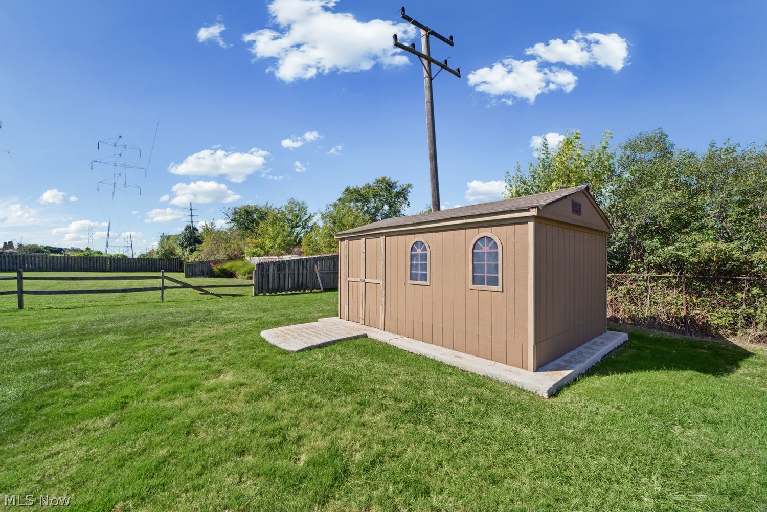 6214 Middlebrook Boulevard Brook Park OH 44142