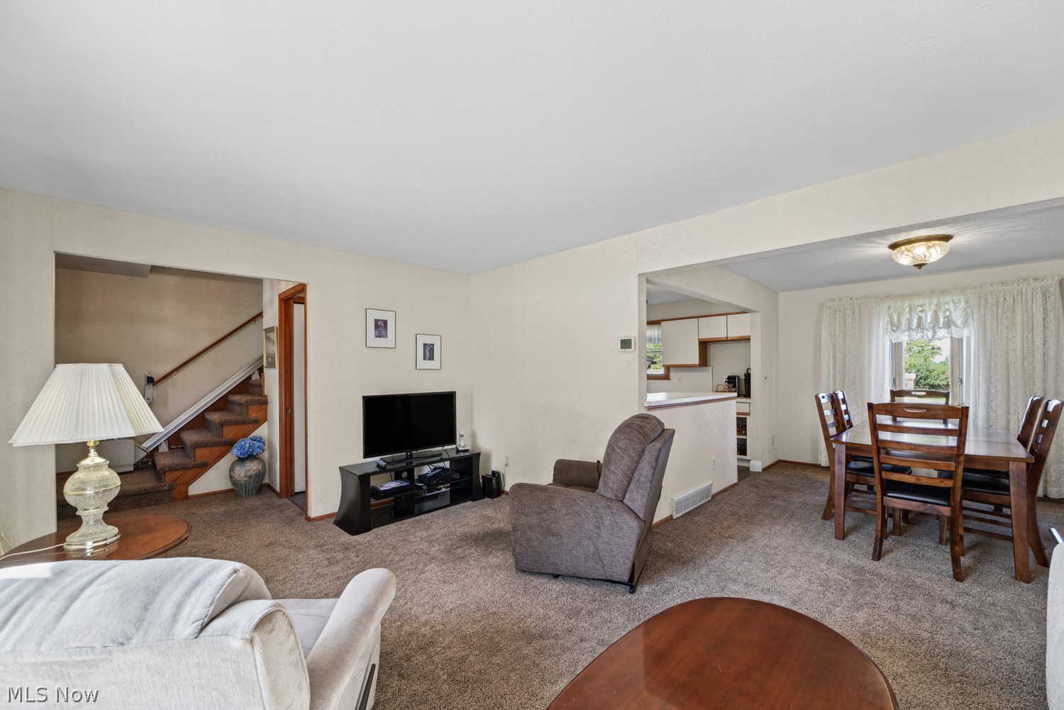 6214 Middlebrook Boulevard Brook Park OH 44142