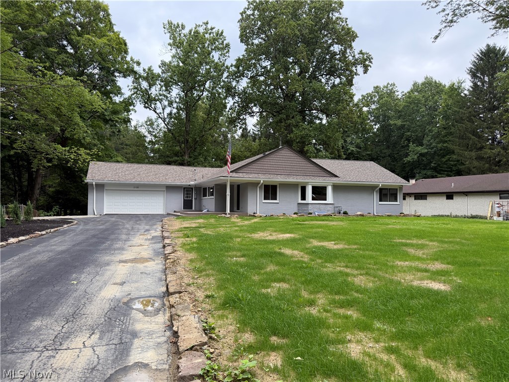 2120 Arms Drive Girard OH 44420
