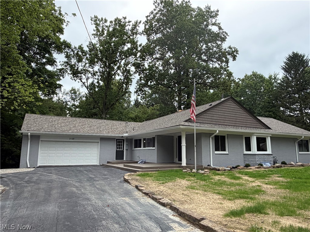 2120 Arms Drive Girard OH 44420