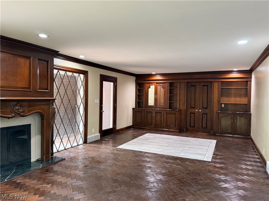 2120 Arms Drive Girard OH 44420
