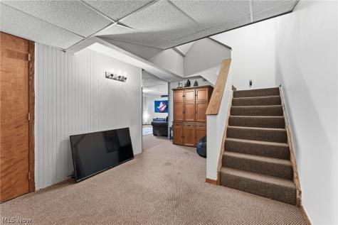 7739 Starcliff Avenue NW North Canton OH 44720