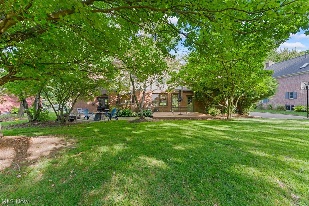 7739 Starcliff Avenue NW North Canton OH 44720
