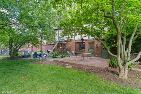 7739 Starcliff Avenue NW North Canton OH 44720