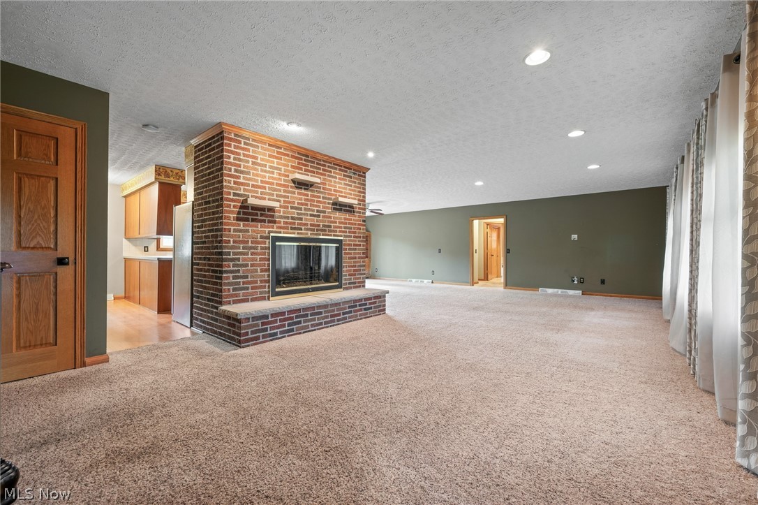 8035 High Mill Avenue NW Canal Fulton OH 44614