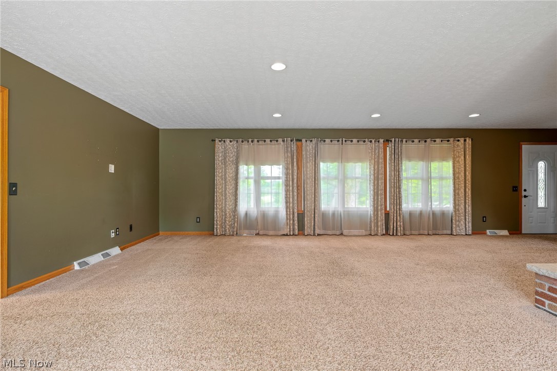 8035 High Mill Avenue NW Canal Fulton OH 44614