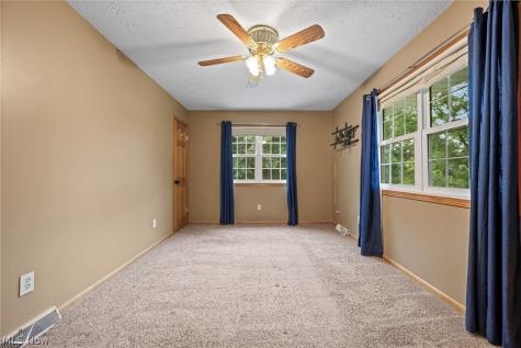 8035 High Mill Avenue NW Canal Fulton OH 44614