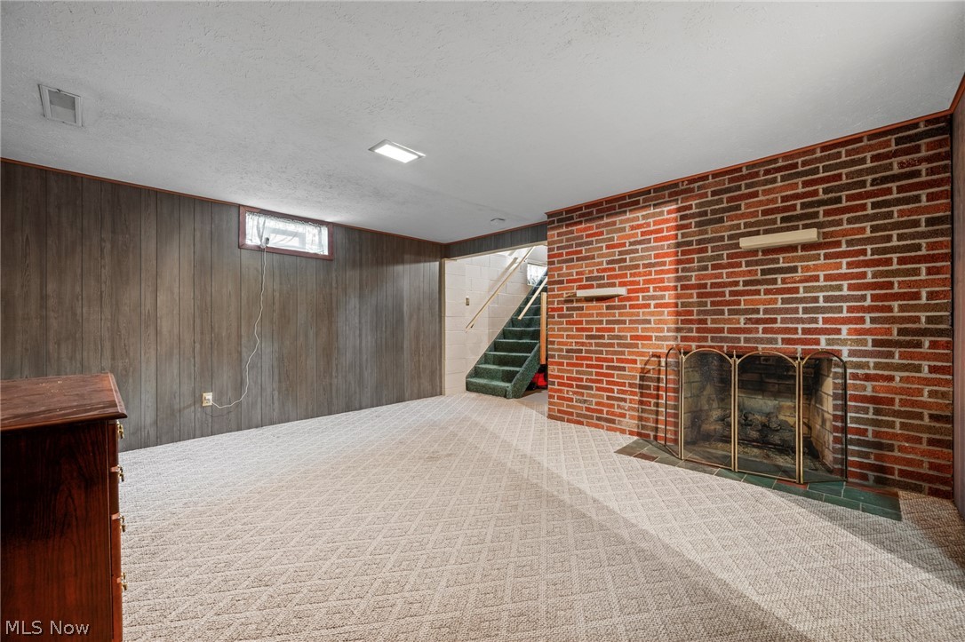 8035 High Mill Avenue NW Canal Fulton OH 44614