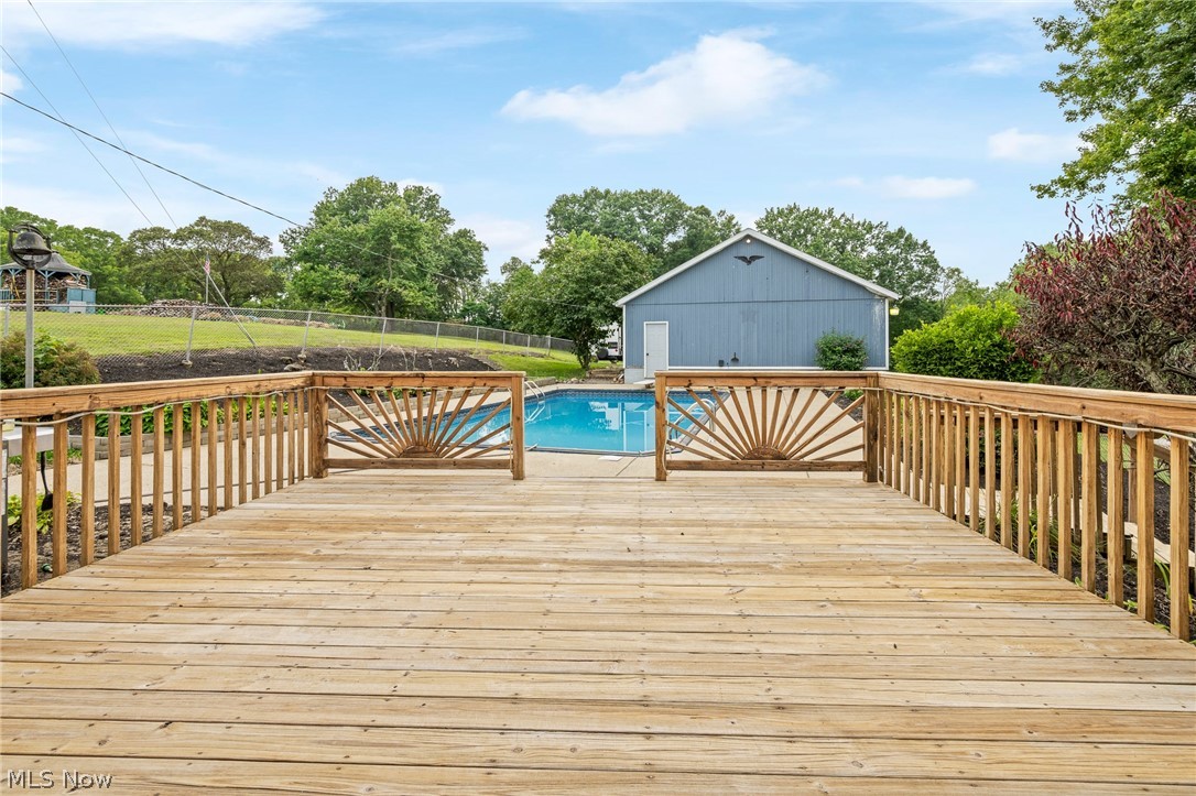 8035 High Mill Avenue NW Canal Fulton OH 44614