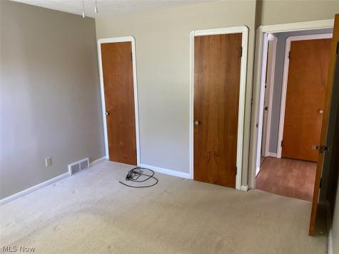 6430 Columbia Road Olmsted Falls OH 44138