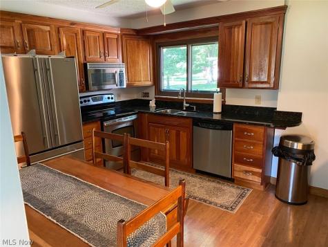 6430 Columbia Road Olmsted Falls OH 44138