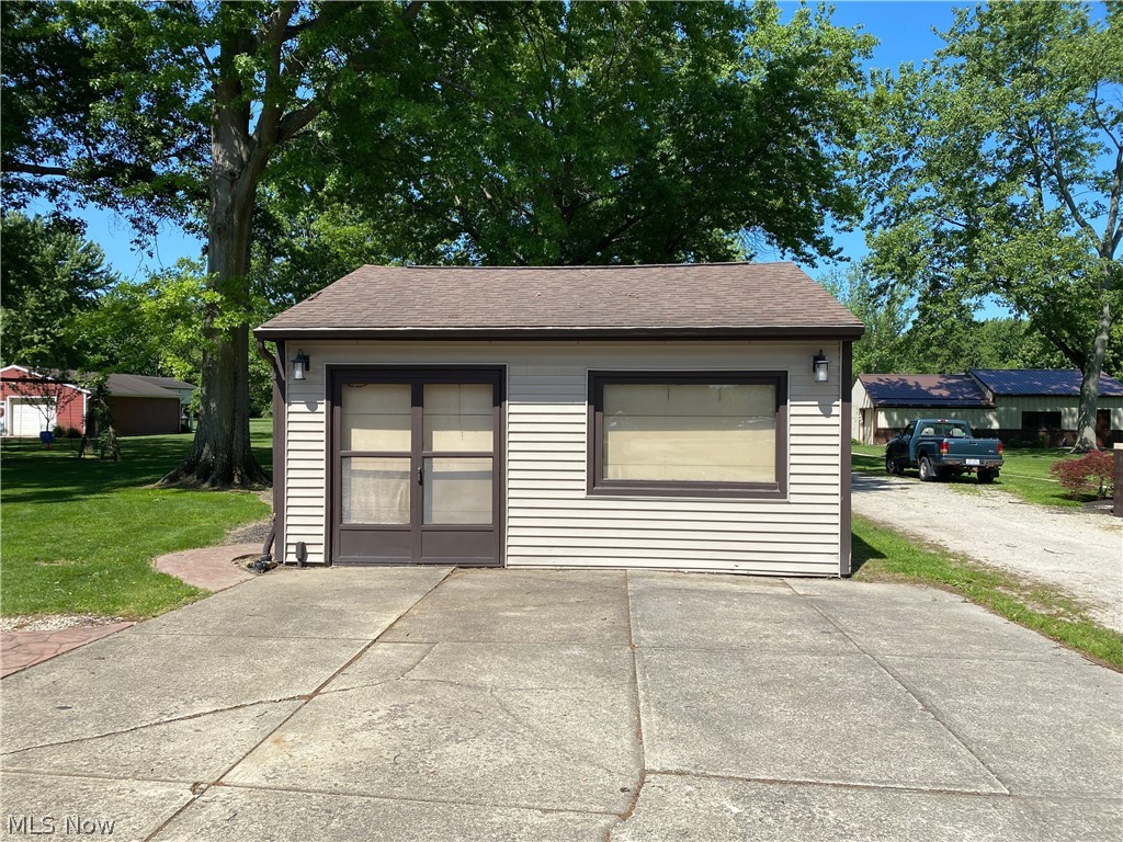 6430 Columbia Road Olmsted Falls OH 44138