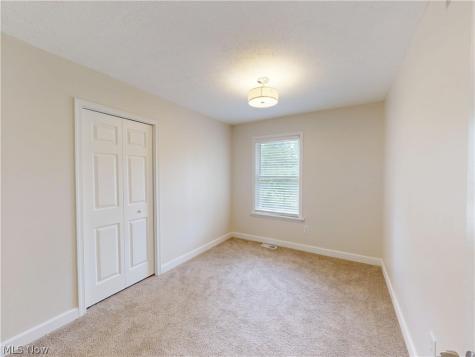 3264 Grenfall Road Norton OH 44203
