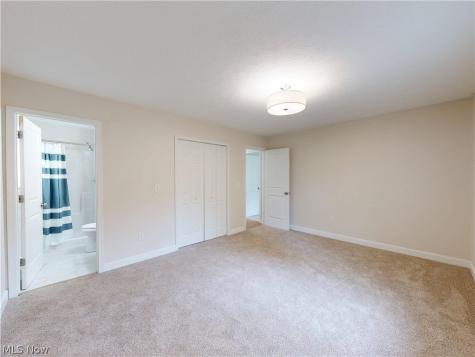 3264 Grenfall Road Norton OH 44203