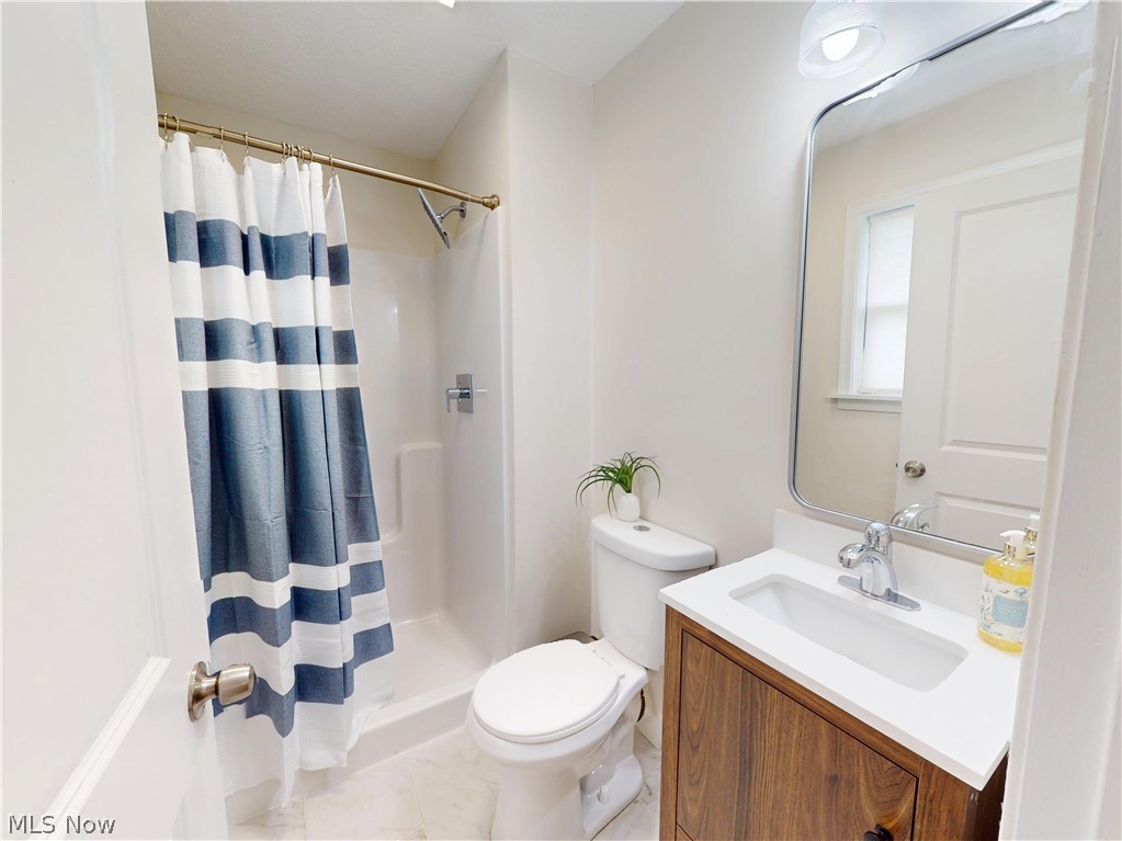 3264 Grenfall Road Norton OH 44203