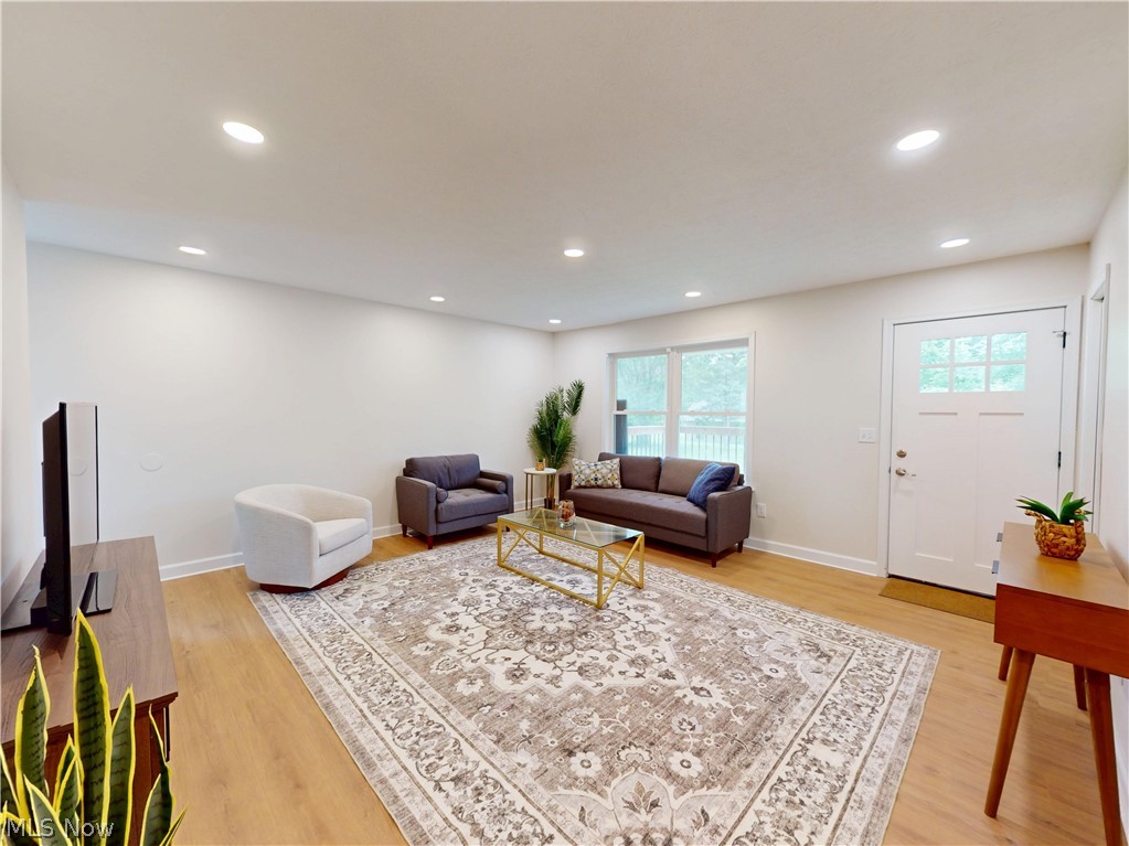 3264 Grenfall Road Norton OH 44203