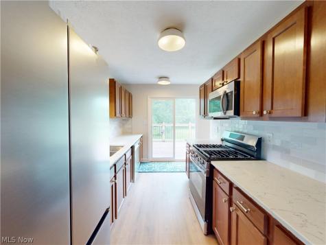 3264 Grenfall Road Norton OH 44203