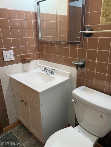 4722 Beechgrove Avenue Garfield Heights OH 44125