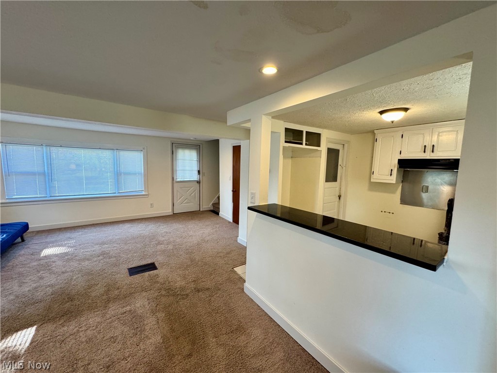 6136 Lake Road W Ashtabula OH 44004