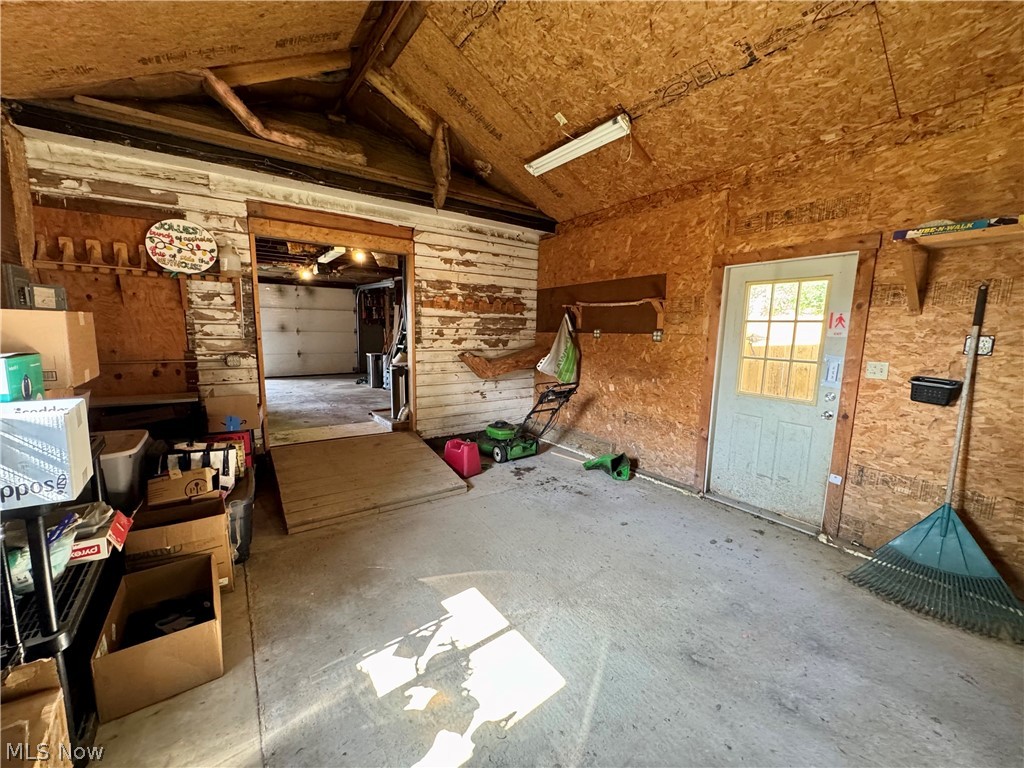 6136 Lake Road W Ashtabula OH 44004