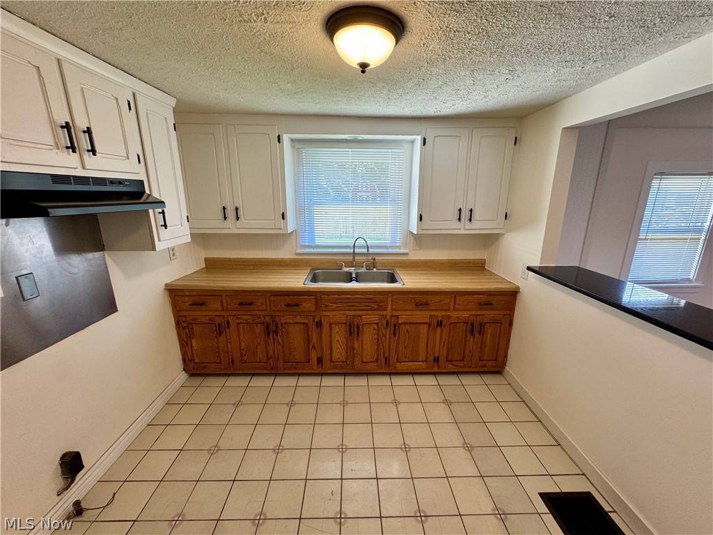 6136 Lake Road W Ashtabula OH 44004