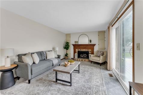 47 Southwick Drive Bedford OH 44146