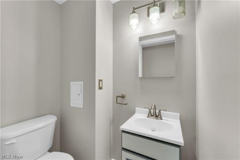47 Southwick Drive Bedford OH 44146
