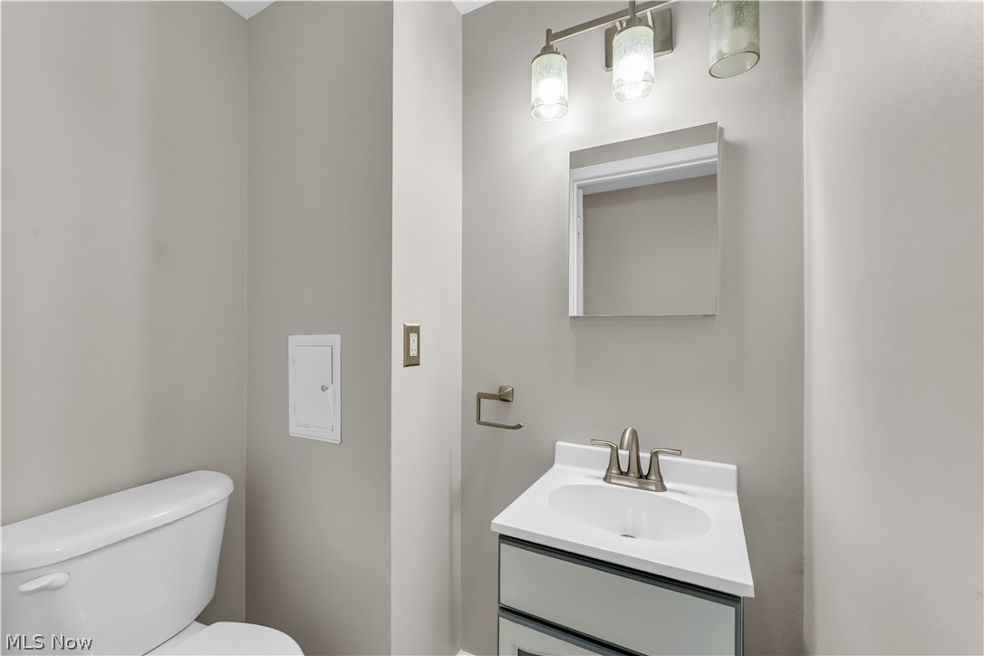 47 Southwick Drive Bedford OH 44146
