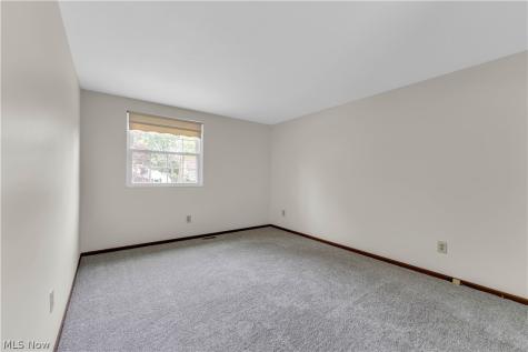 47 Southwick Drive Bedford OH 44146