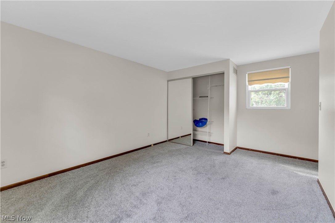 47 Southwick Drive Bedford OH 44146