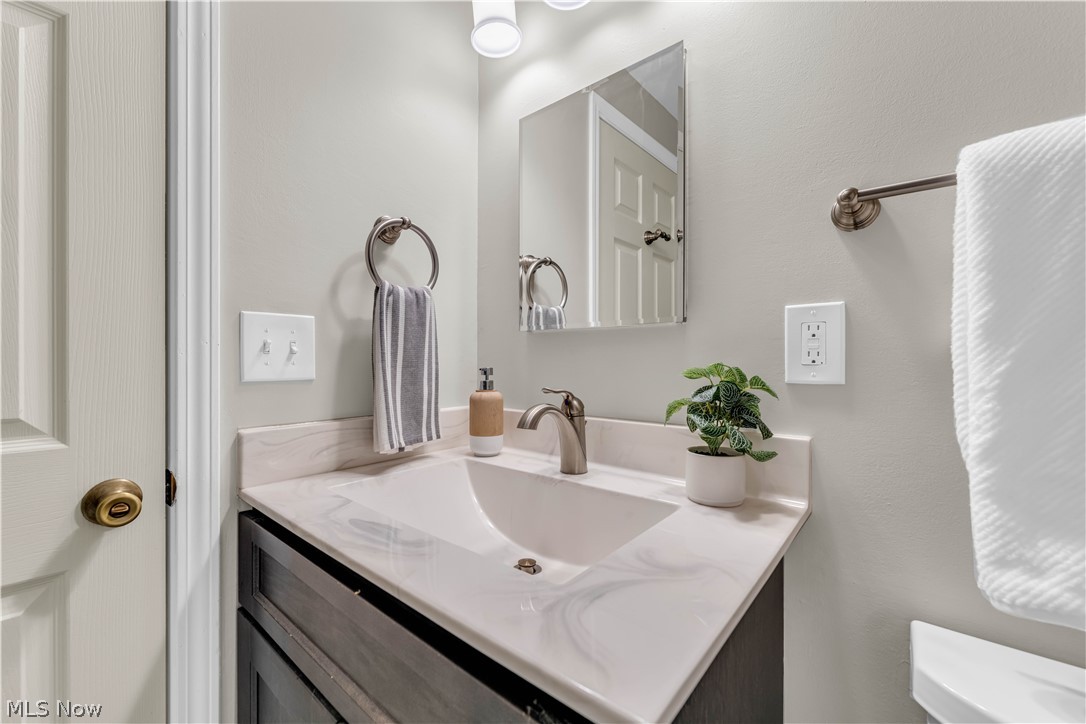 47 Southwick Drive Bedford OH 44146