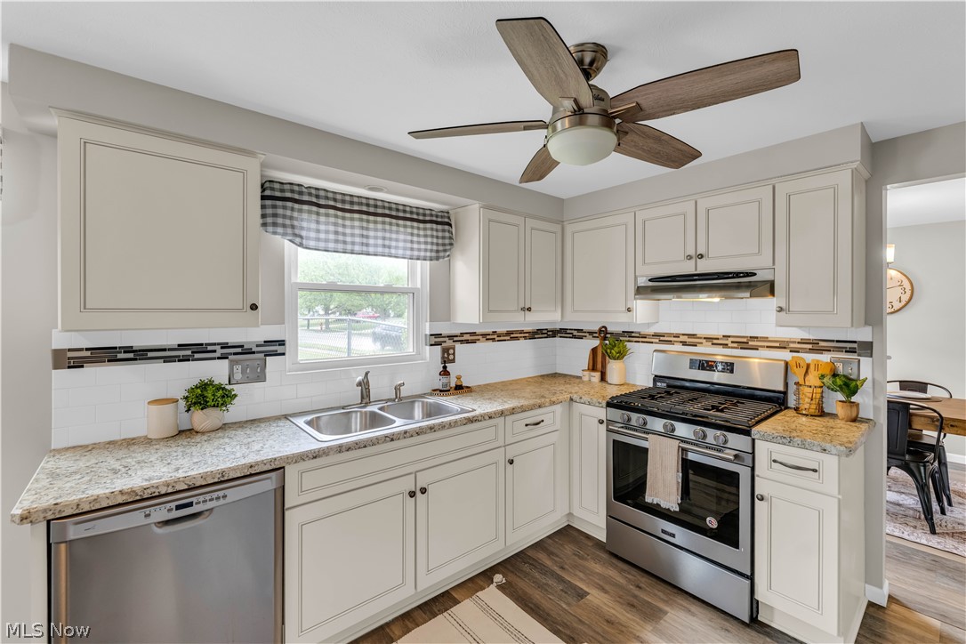 47 Southwick Drive Bedford OH 44146
